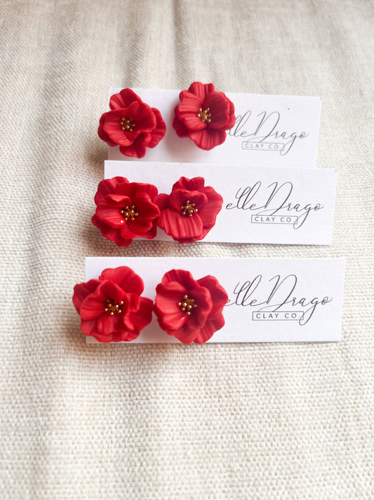 Mini flower studs