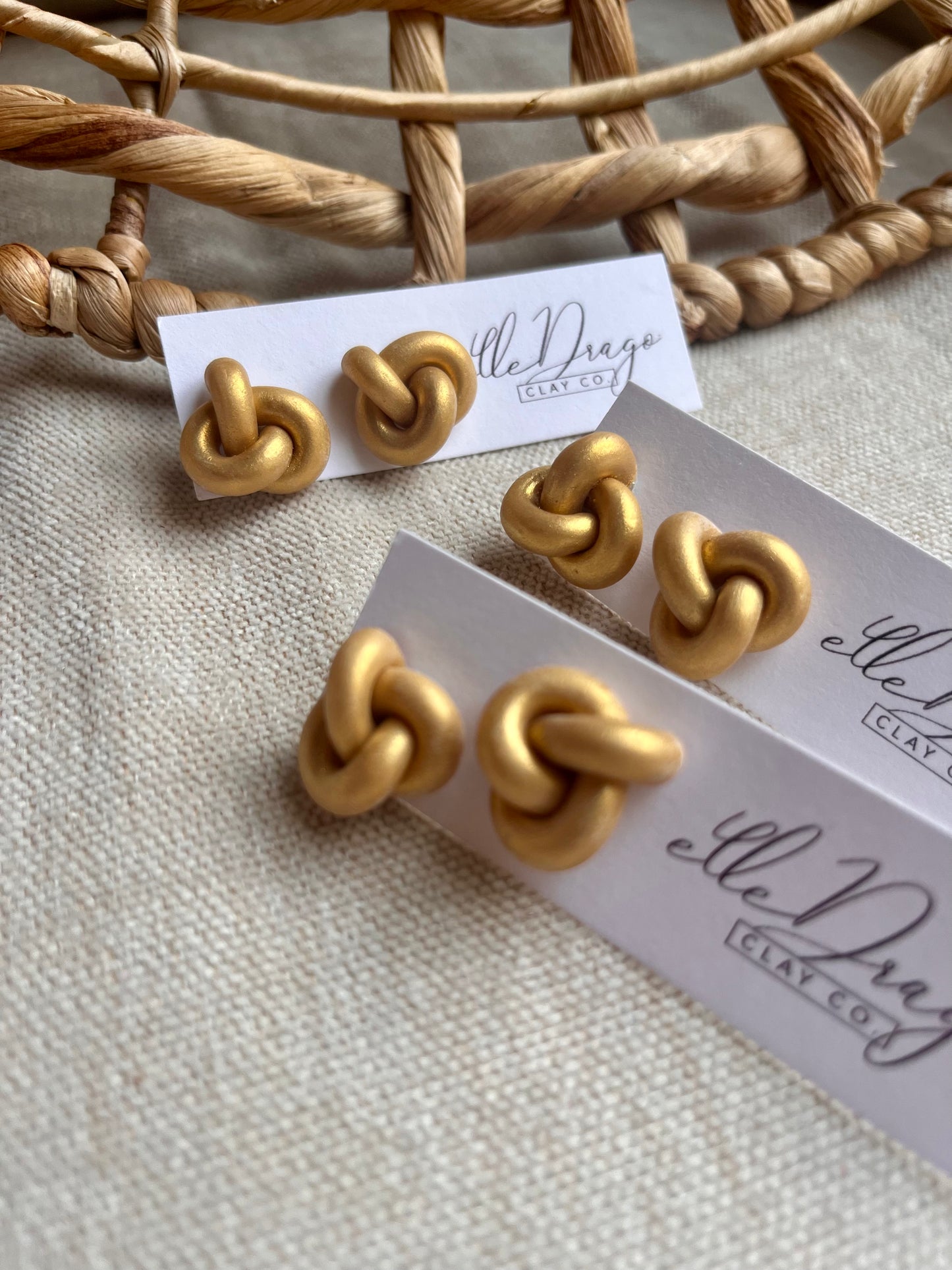 Large Knot Stud